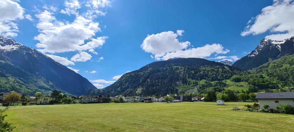 Ferienwohnung Willi Schruns Buitenkant foto